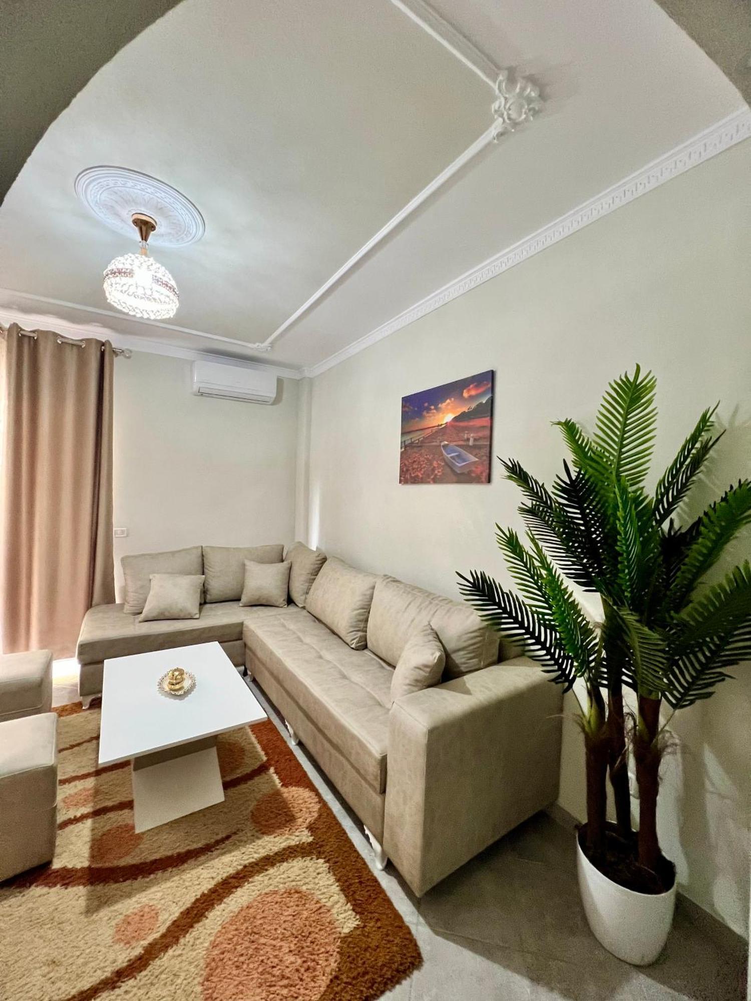 Apartament Modern By Sea Durrës
